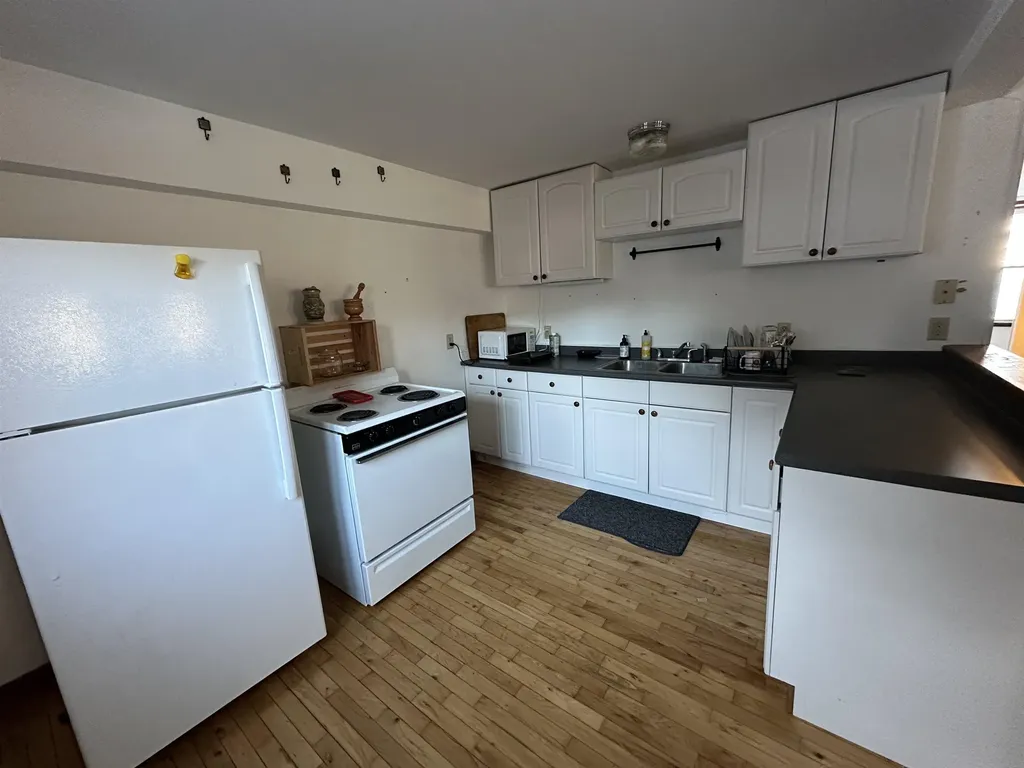 1889 Vermont Route 30 Townshend VT 05353