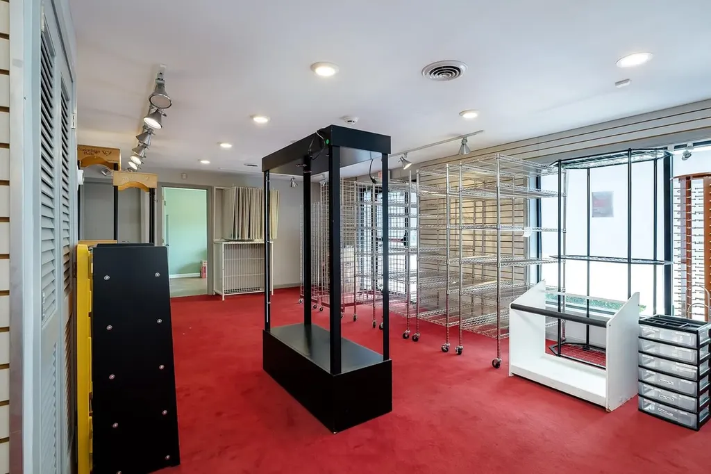 755 Columbus Avenue Rochester NH 03867