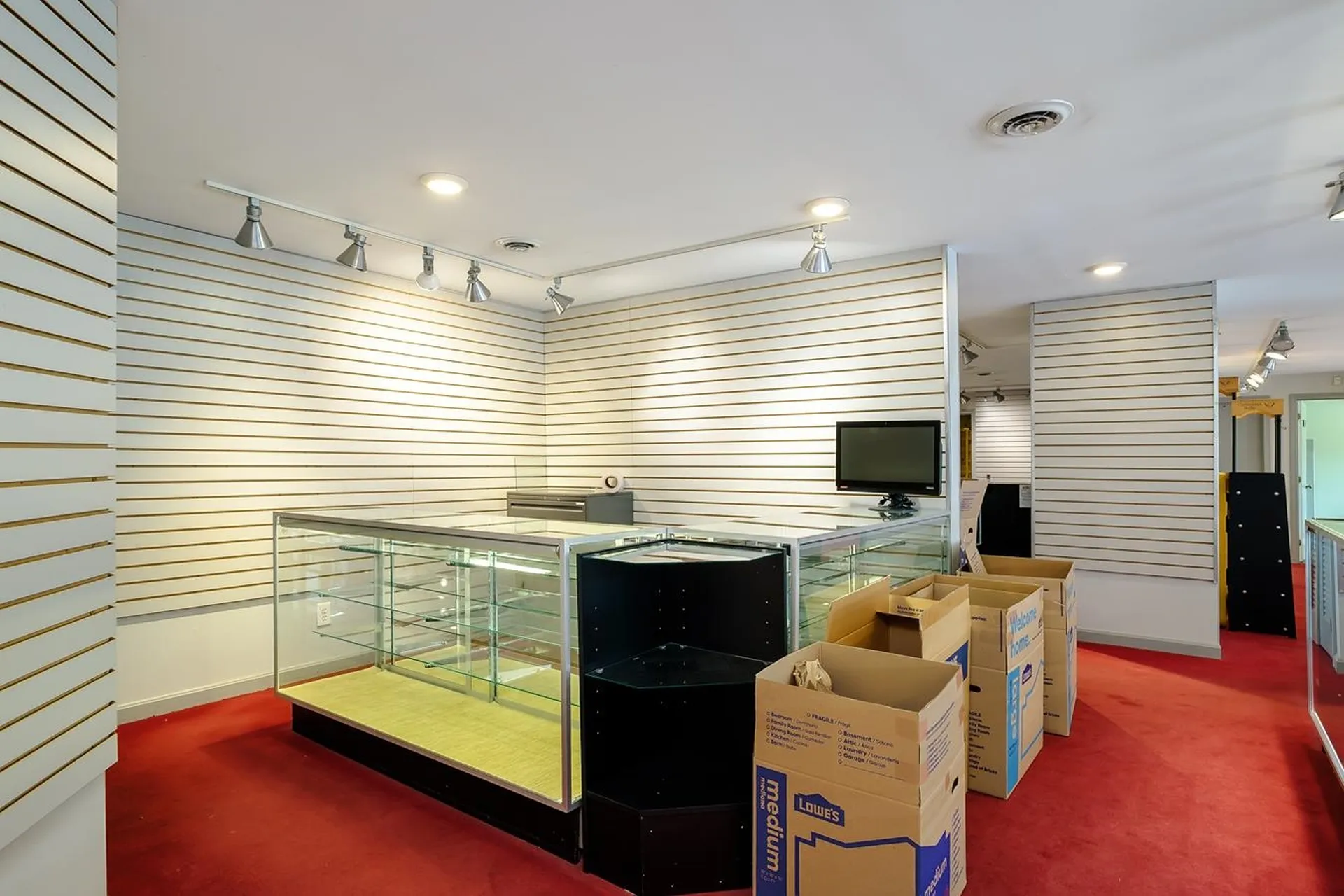 755 Columbus Avenue Rochester NH 03867