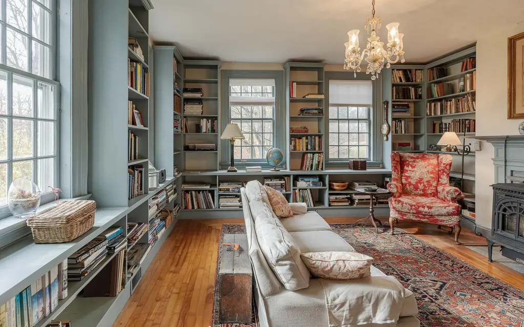 26 Old North Main Street Walpole NH 03608