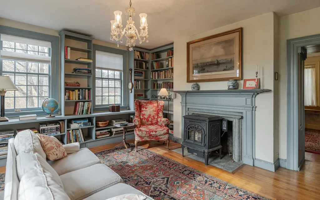 26 Old North Main Street Walpole NH 03608