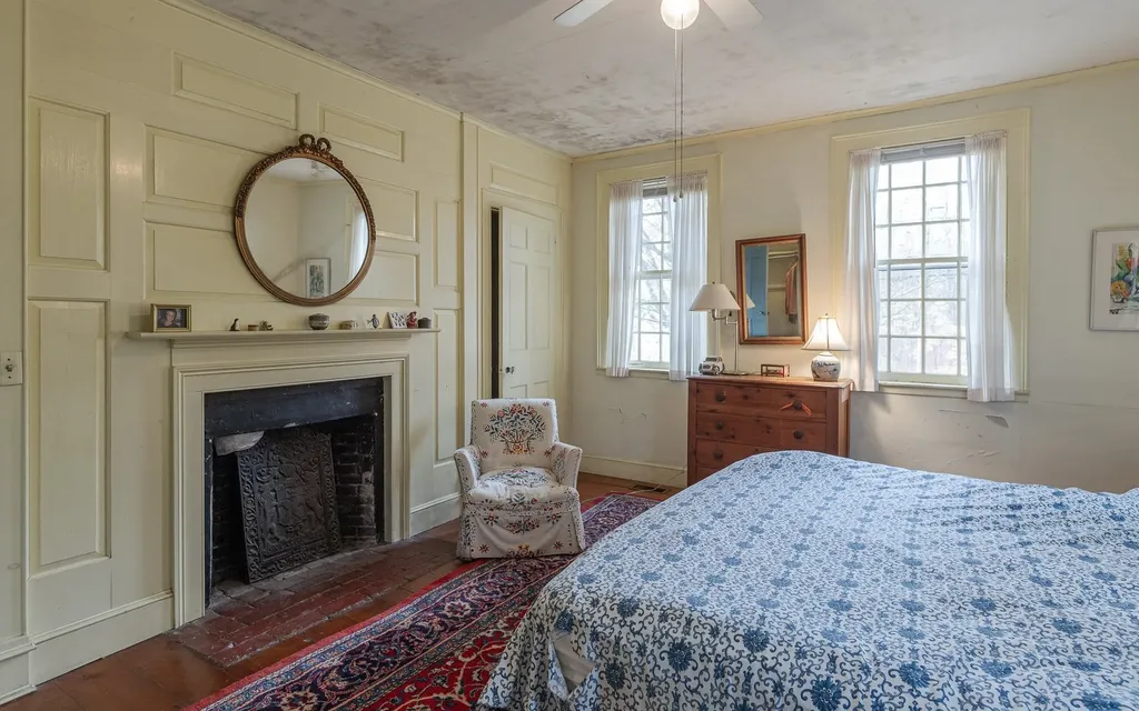 26 Old North Main Street Walpole NH 03608