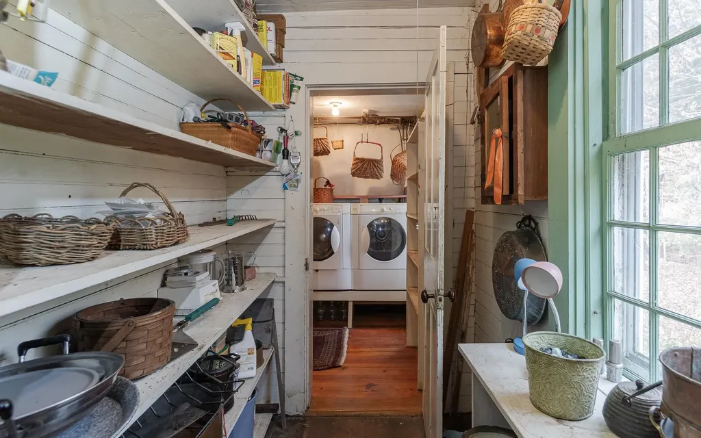 26 Old North Main Street Walpole NH 03608