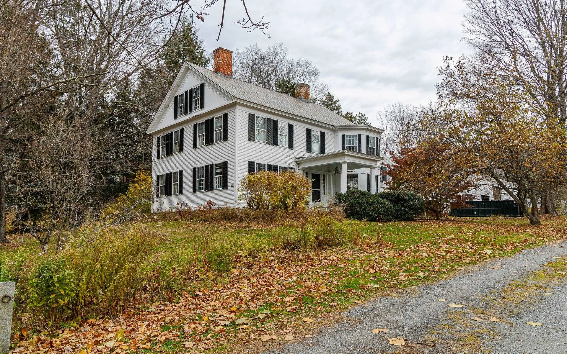 Walpole NH, 26 Old North Main Street