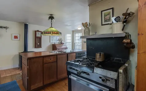 26 Old North Main Street Walpole NH 03608