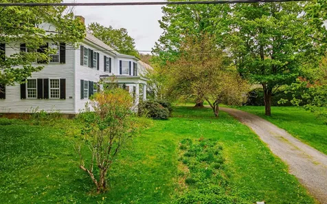 26 Old North Main Street Walpole NH 03608