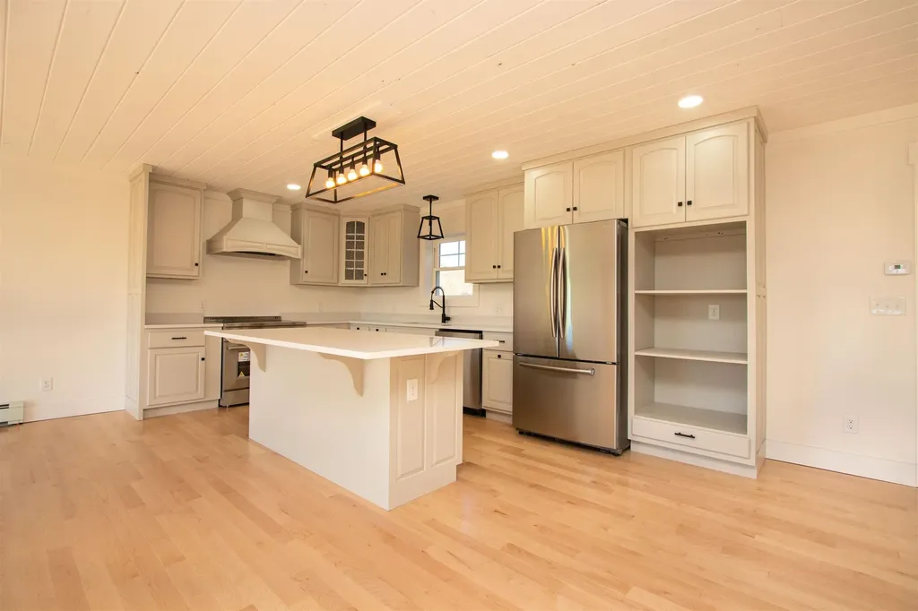 1374 Old Silo Road Barnet VT 05819