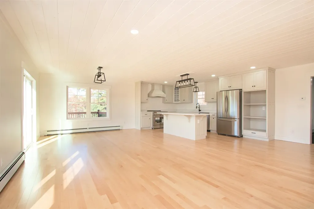 1374 Old Silo Road Barnet VT 05819