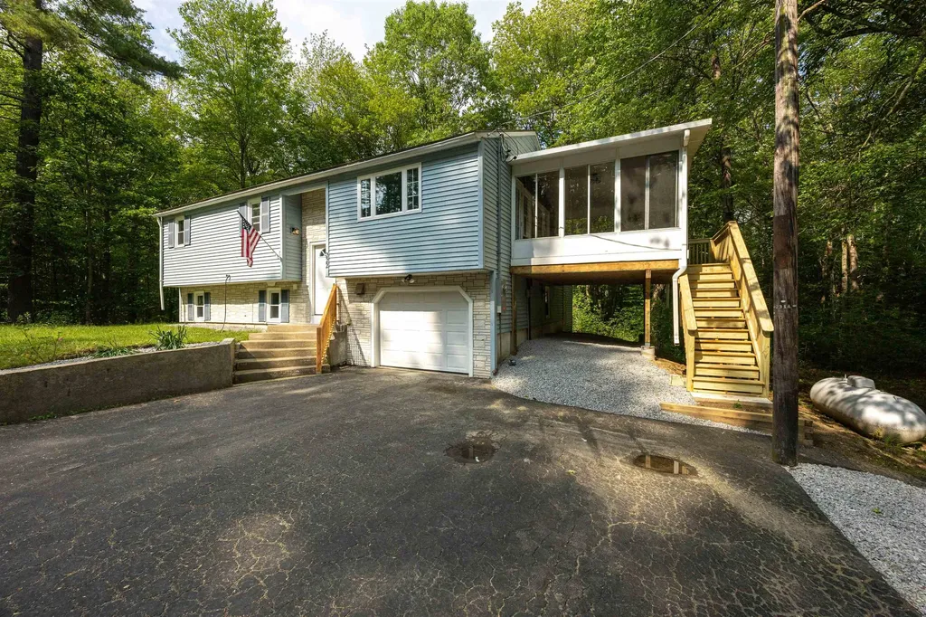 222 Daniel Webster Highway Boscawen NH 03303