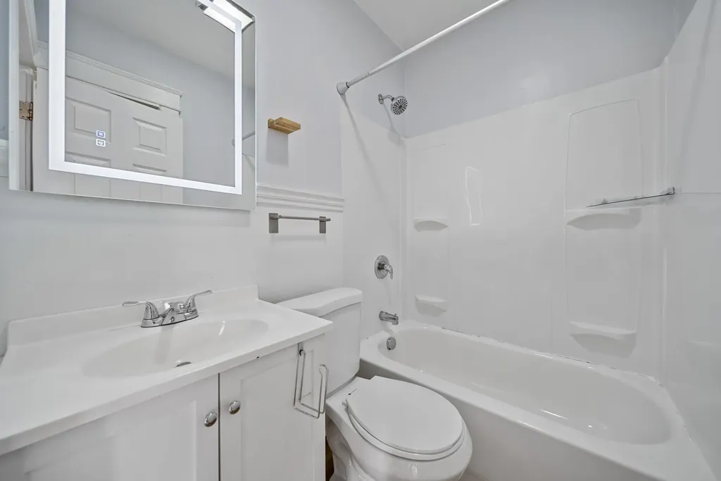 203 Portsmouth Avenue Manchester NH 03109