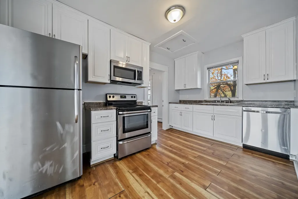 203 Portsmouth Avenue Manchester NH 03109