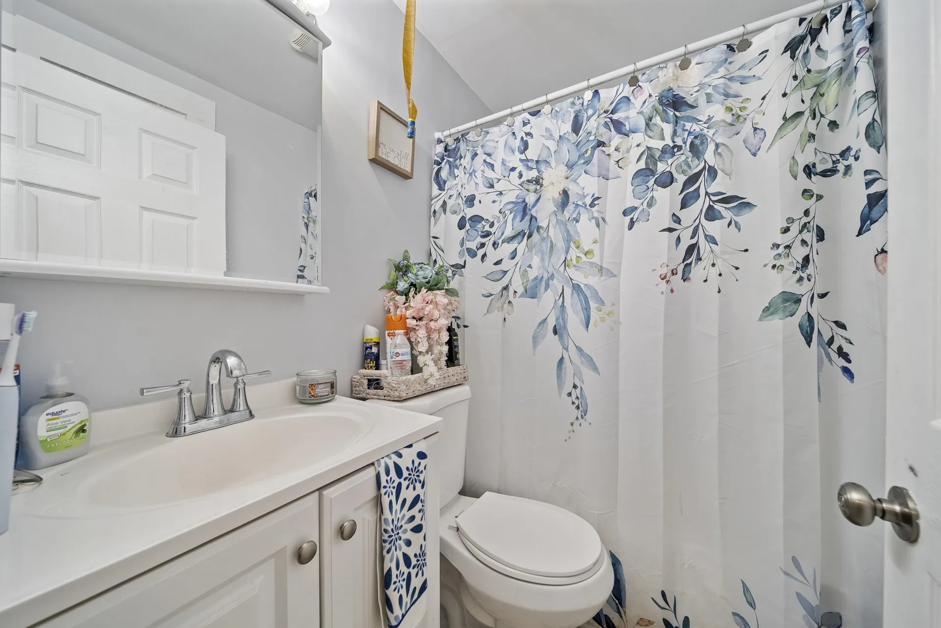 203 Portsmouth Avenue Manchester NH 03109