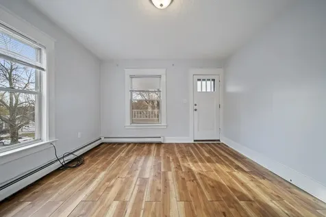 203 Portsmouth Avenue Manchester NH 03109