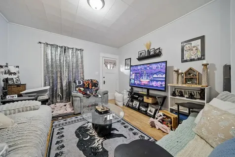 203 Portsmouth Avenue Manchester NH 03109