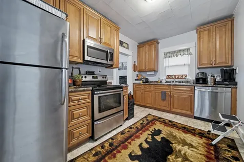 203 Portsmouth Avenue Manchester NH 03109