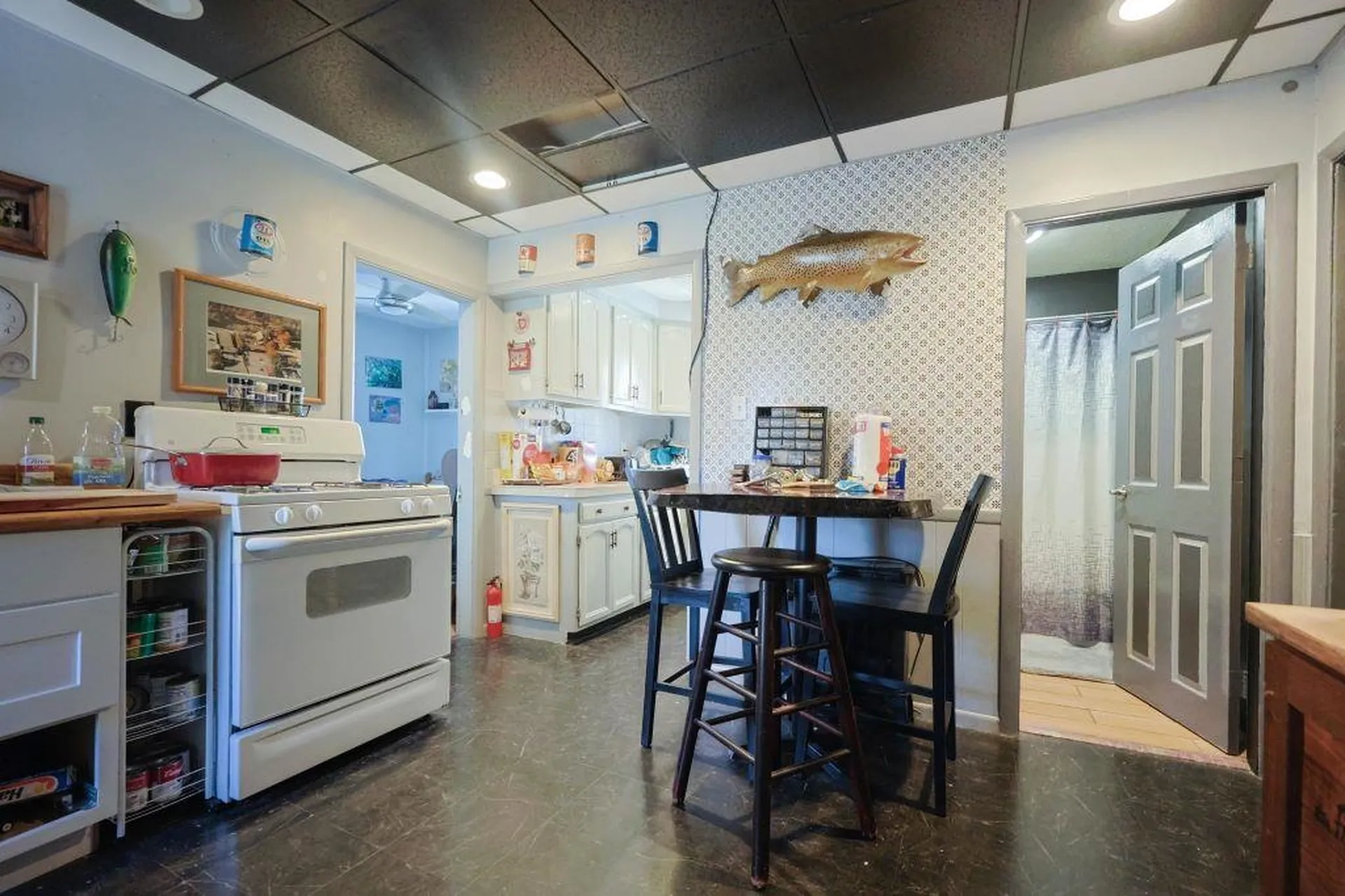 8 Rimmon Street Manchester NH 03102