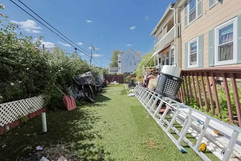 8 Rimmon Street Manchester NH 03102