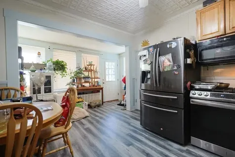 8 Rimmon Street Manchester NH 03102