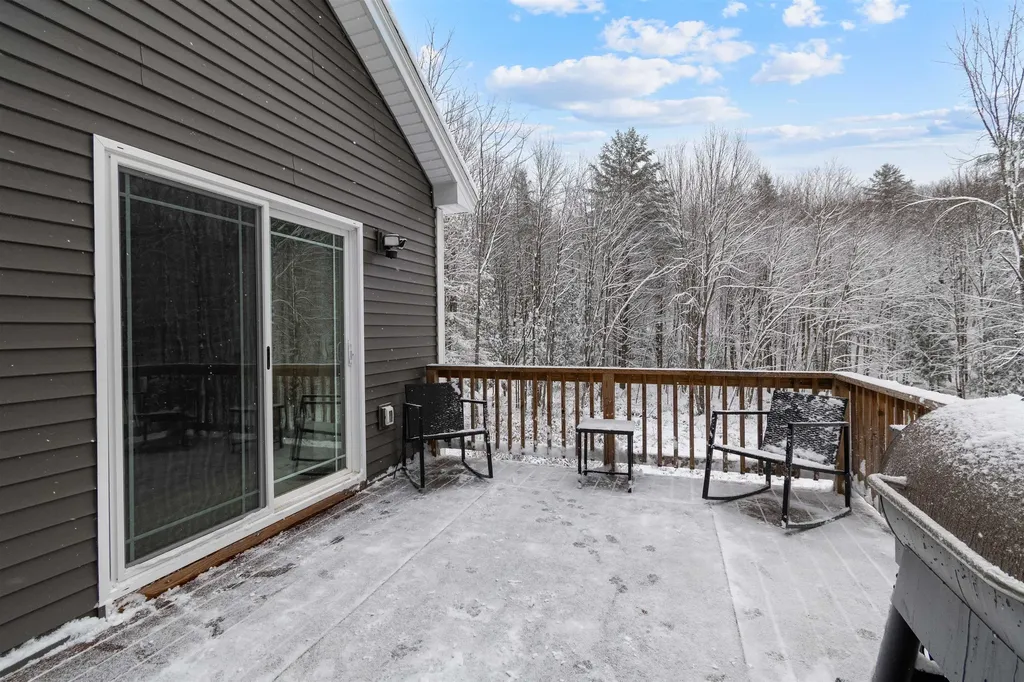 60 Apple Tree Road Fairfax VT 05454