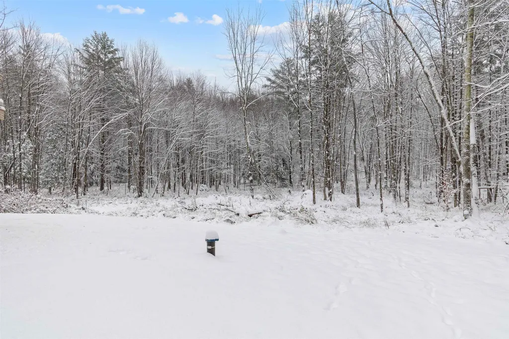 60 Apple Tree Road Fairfax VT 05454