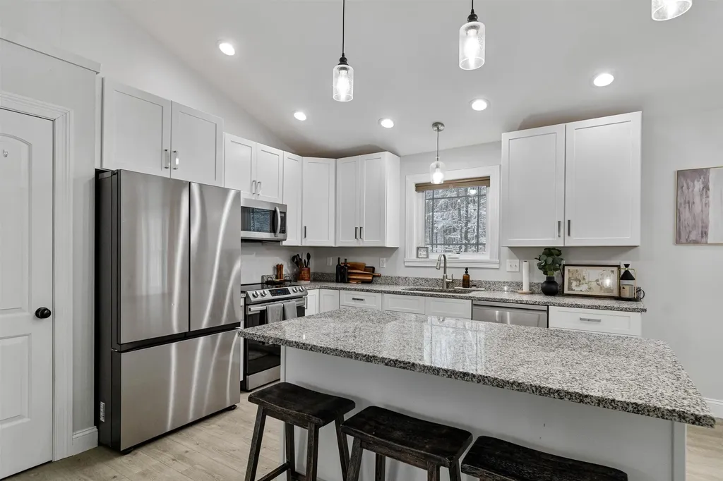 60 Apple Tree Road Fairfax VT 05454