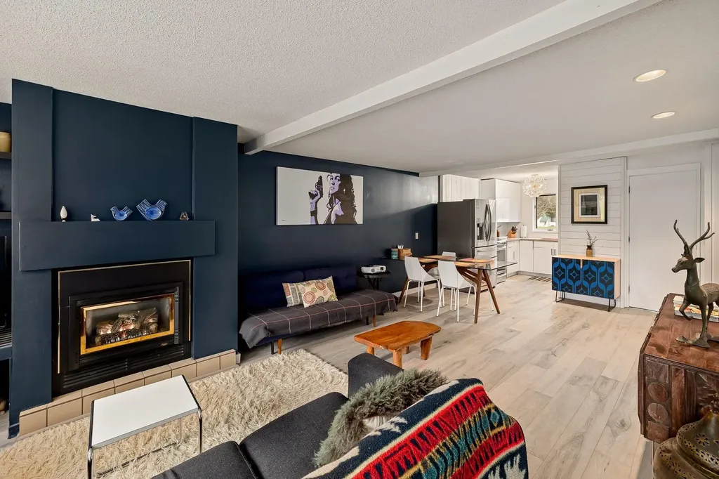 55 Village Green Drive Stowe VT 05672