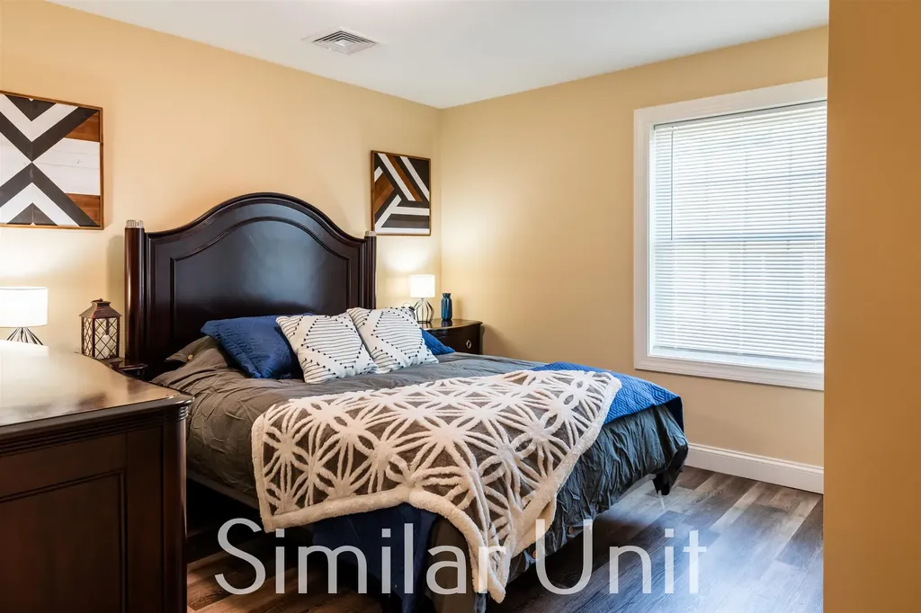 32 Siesta Lane Laconia NH 03246