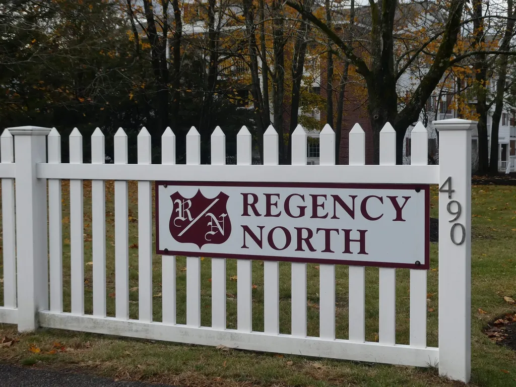 490 River Road Manchester NH 03104