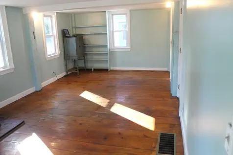 22 Church Street Kingston NH 03484