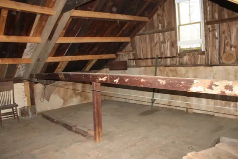 22 Church Street Kingston NH 03484