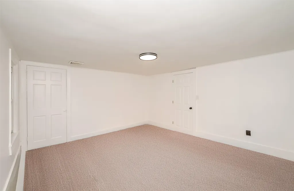 36 Court Street Dover NH 03820