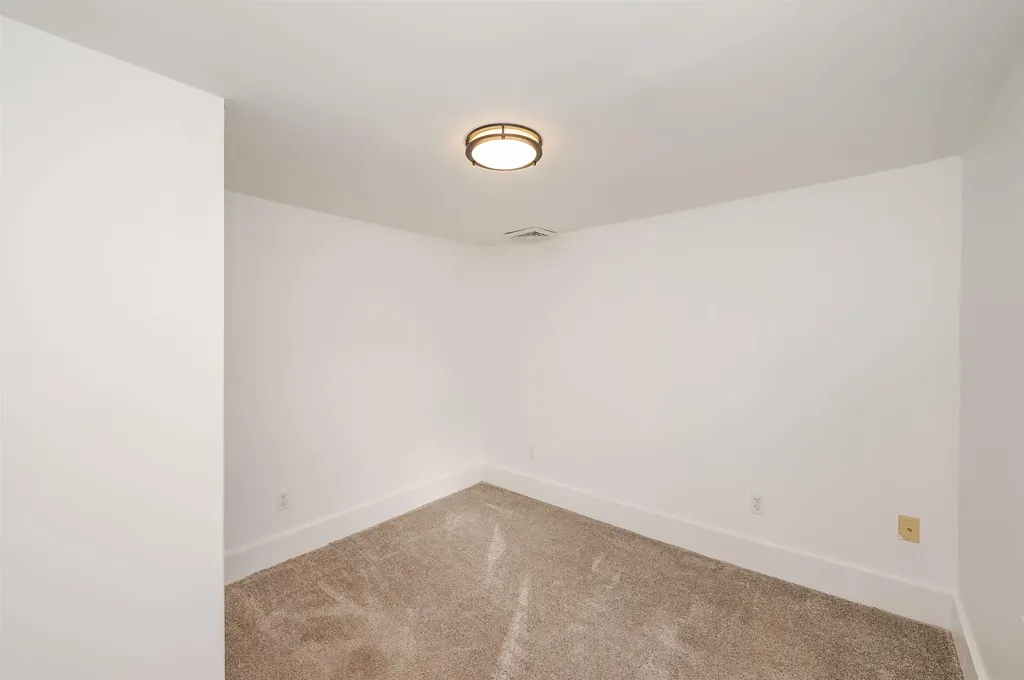 36 Court Street Dover NH 03820