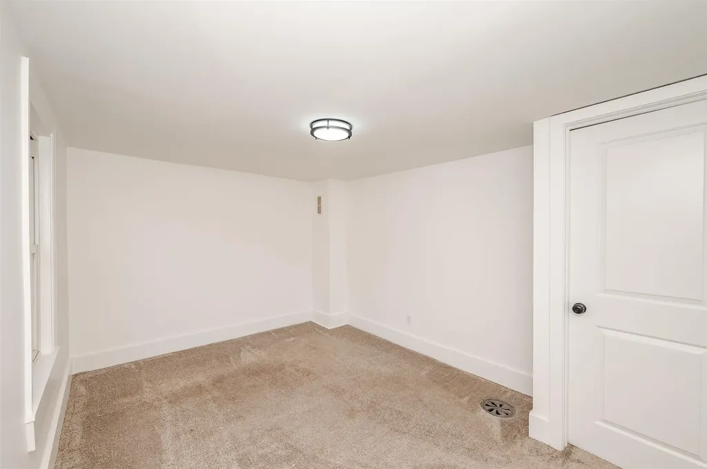 36 Court Street Dover NH 03820