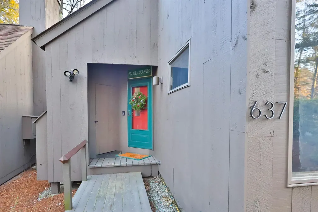 637 Marmot Lane Grantham NH 03753