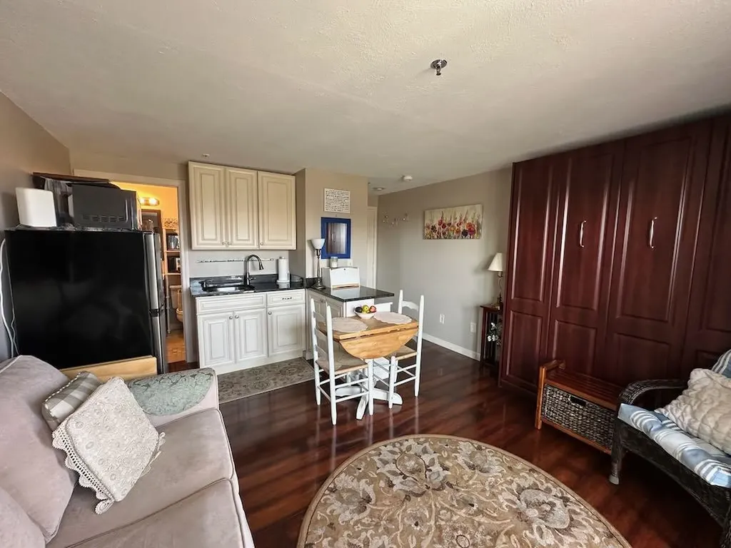 550 Winnacunnet Road Hampton NH 03842