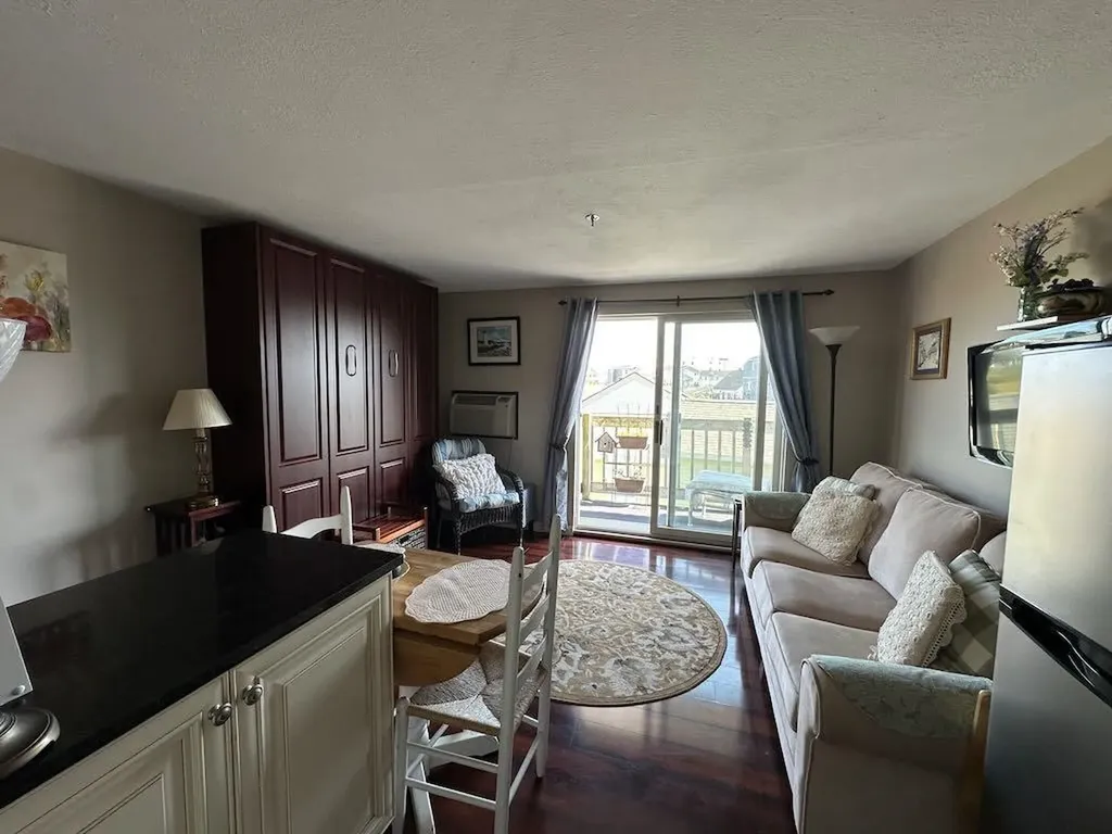 550 Winnacunnet Road Hampton NH 03842