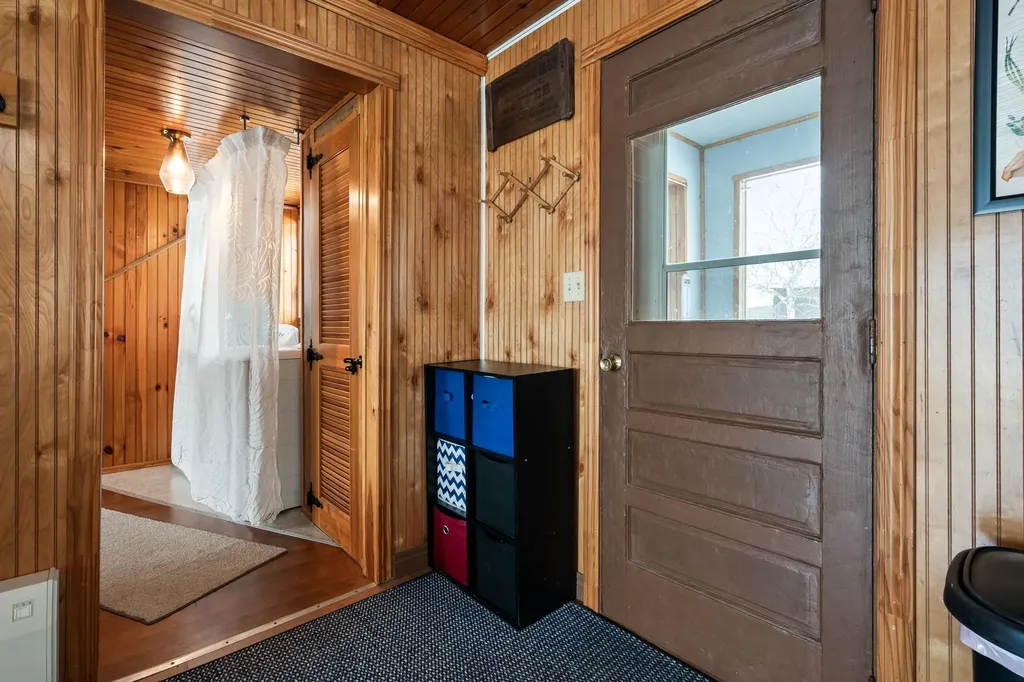 1420 East Side River Road Dummer NH 03588