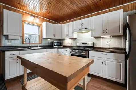 1420 East Side River Road Dummer NH 03588