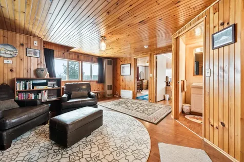 1420 East Side River Road Dummer NH 03588