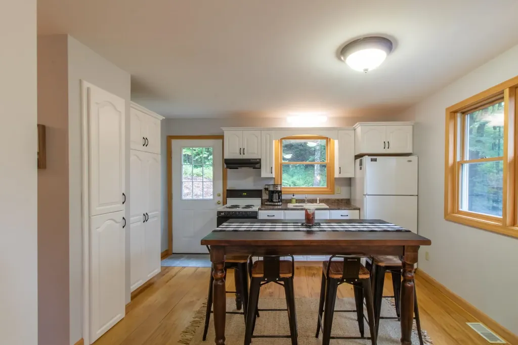 670 Wayeeses Shore Morgan VT 05853