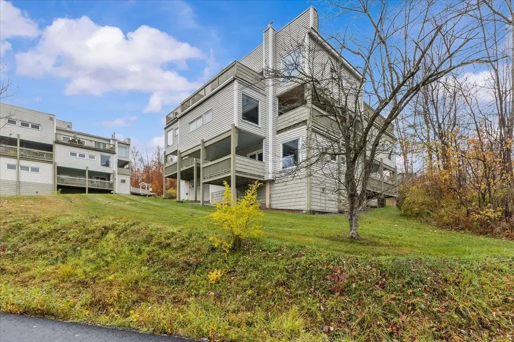 197 Mountainside Drive Stowe VT 05672