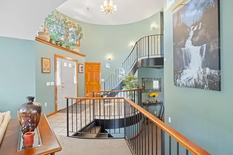 20 Bonardi Drive Enfield NH 03748