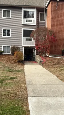 117 Cluff Crossing Road Salem NH 03079