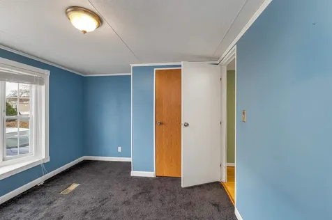 1 Apricot Way North Hampton NH 03862