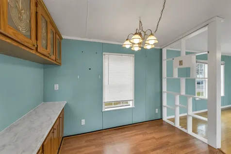 1 Apricot Way North Hampton NH 03862