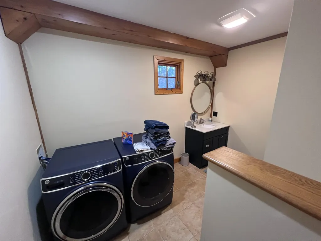 34 Mirror Lake Drive Tuftonboro NH 03853