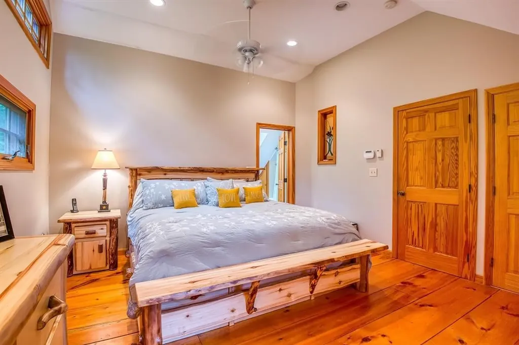 34 Mirror Lake Drive Tuftonboro NH 03853