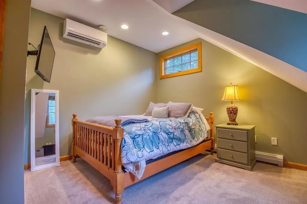 34 Mirror Lake Drive Tuftonboro NH 03853