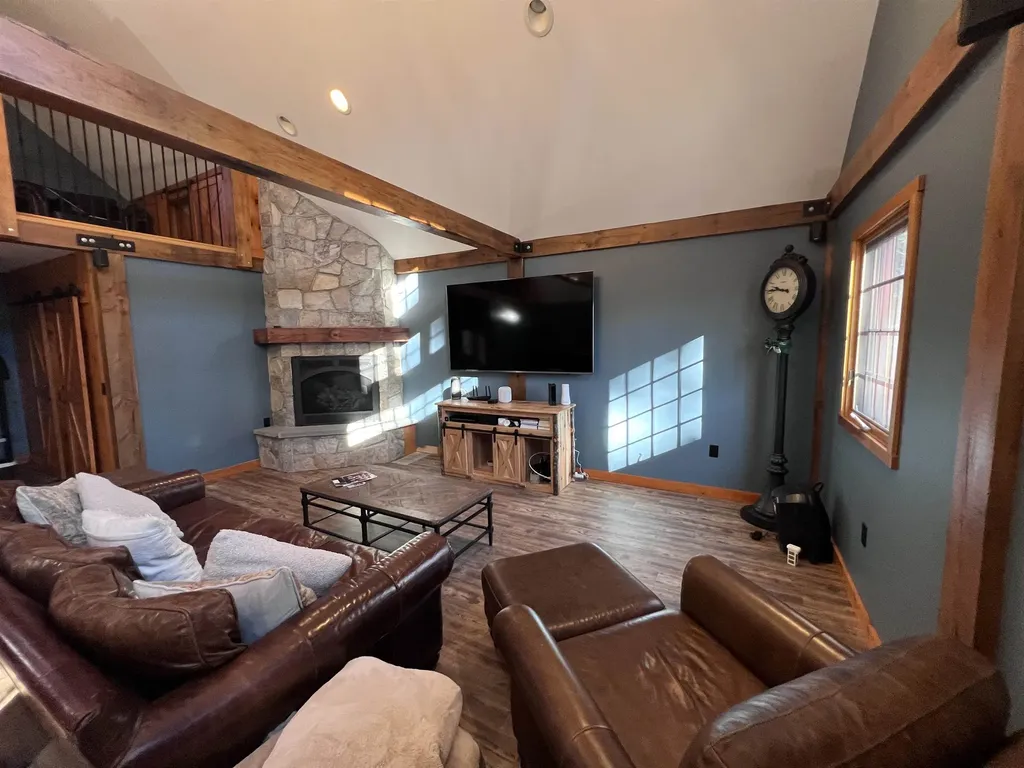 34 Mirror Lake Drive Tuftonboro NH 03853