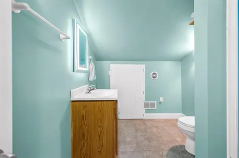 130 Center Road Hardwick VT 05843